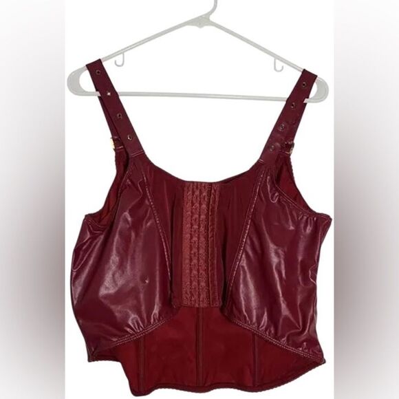 Torrid Pleather Bustier – Size 1 (14-16) – Red - Picture 5 of 7
